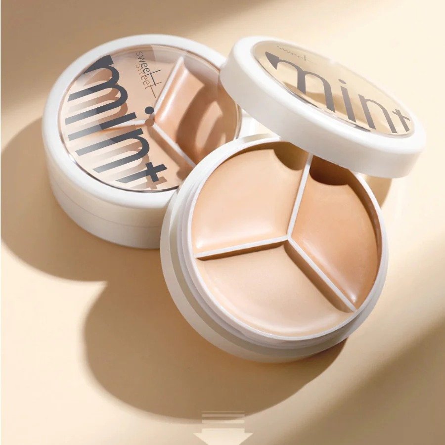 Sweet Mint Concealer Palette 3 Color Long lasting High Coverage concealer Sweet Mint Concealer Palette 3 Color Long lasting High Coverage concealer