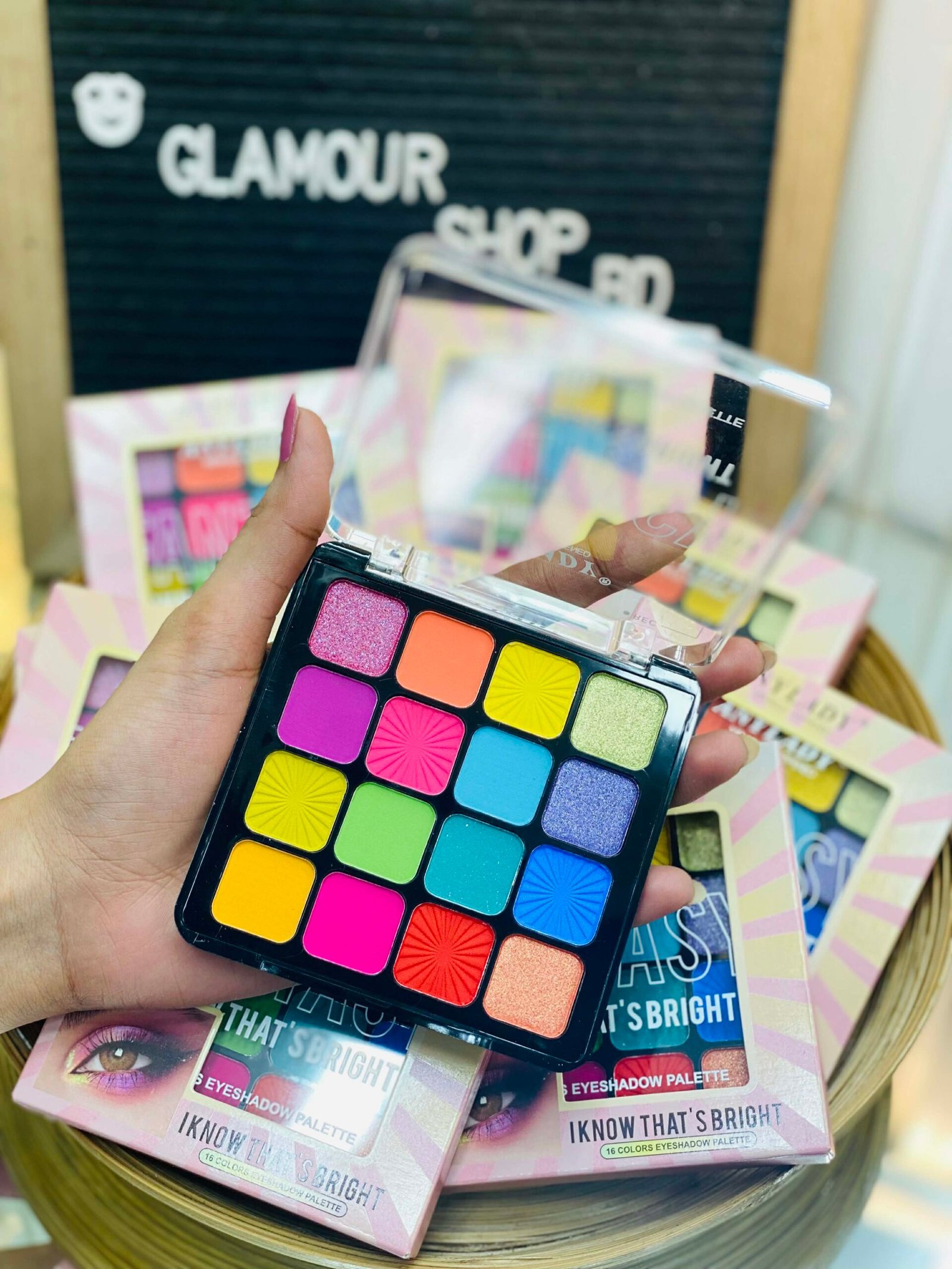 ANYLADY Fantasy, I Know That's Bright 16 Colors Eyeshadow Palette
