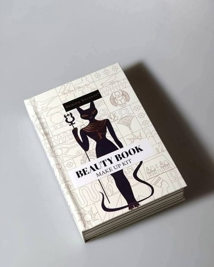 Nora flowers beauty book make up kit